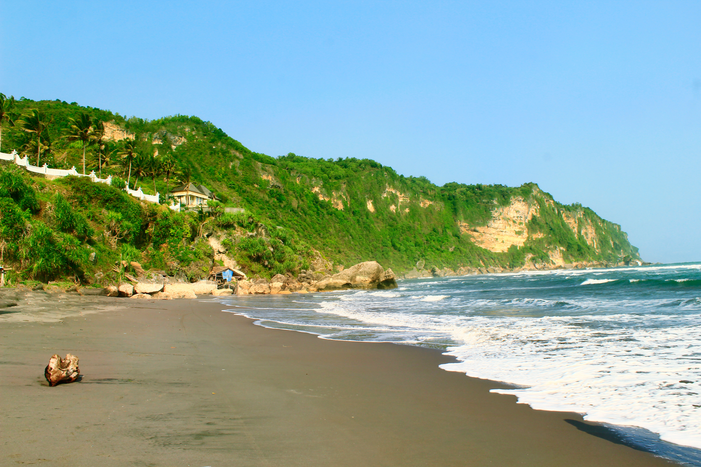red island beach, java island (4).webp